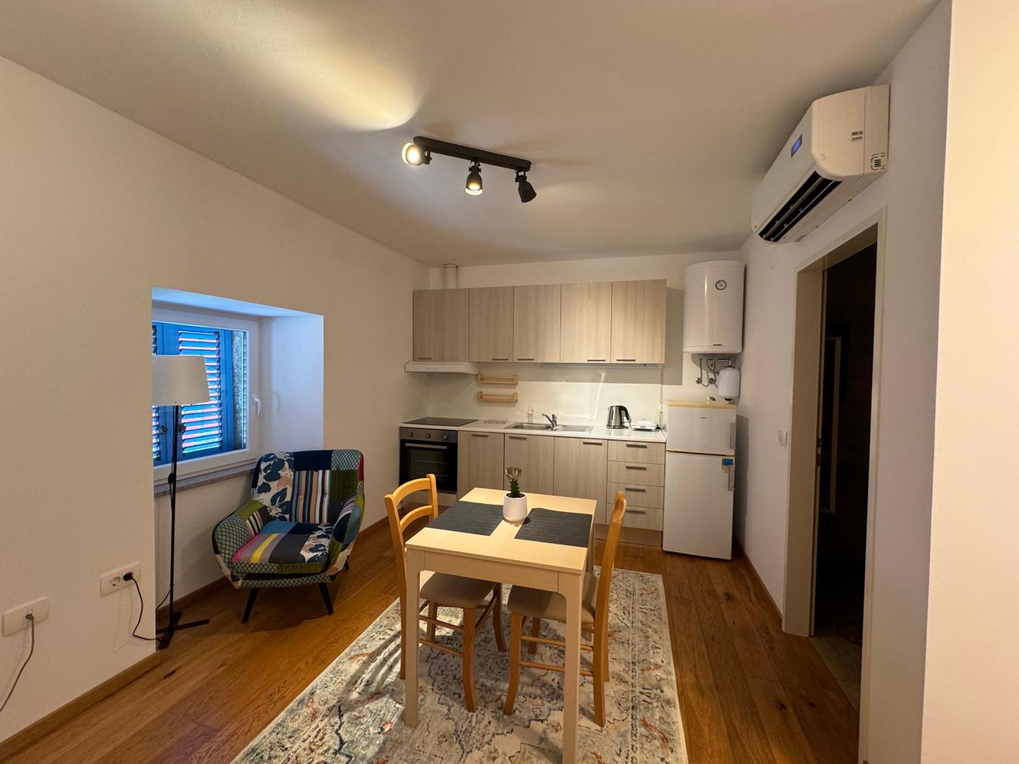 Santomas Apartments Šmarje Εξωτερικό φωτογραφία
