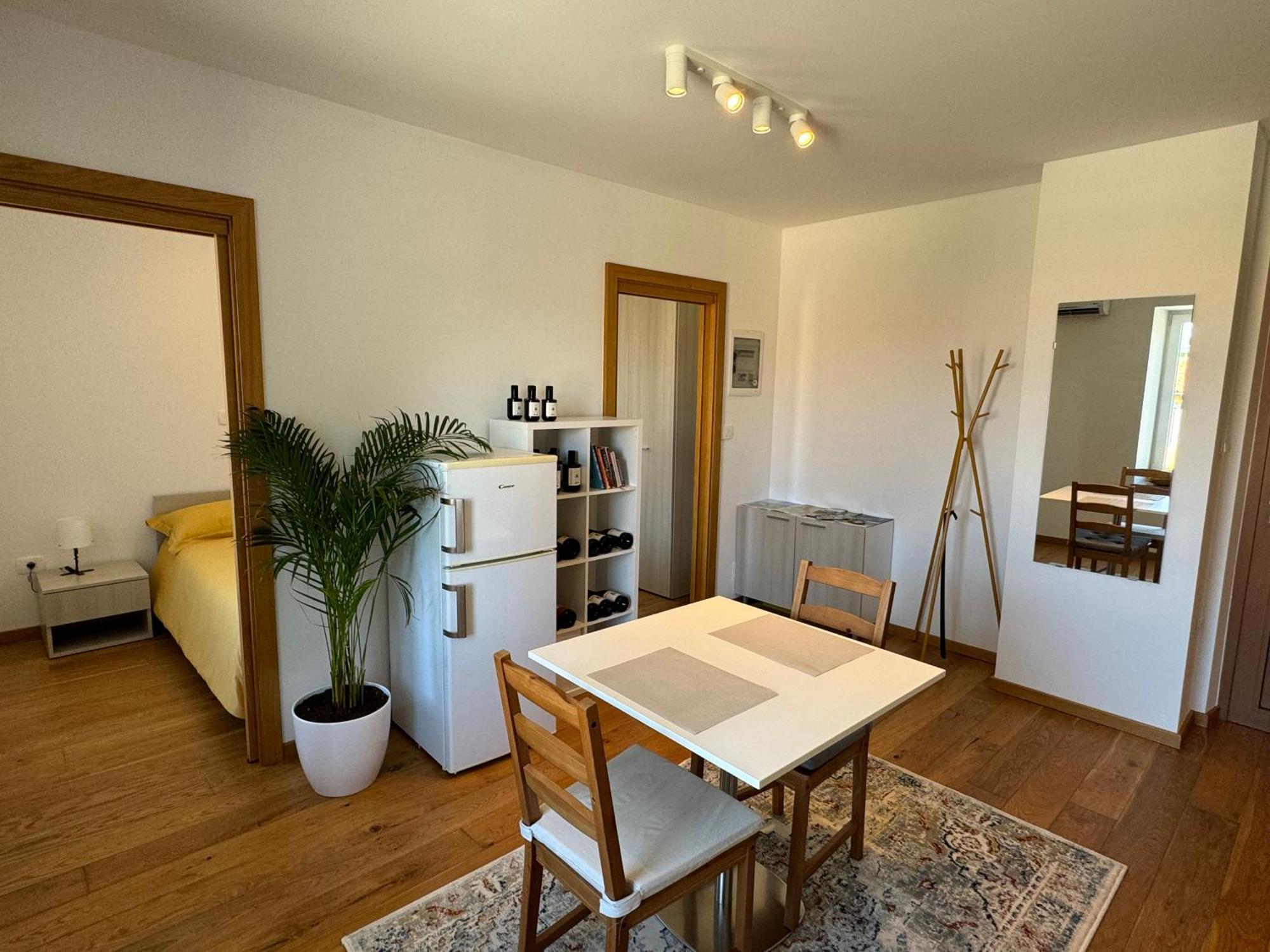 Santomas Apartments Šmarje Εξωτερικό φωτογραφία