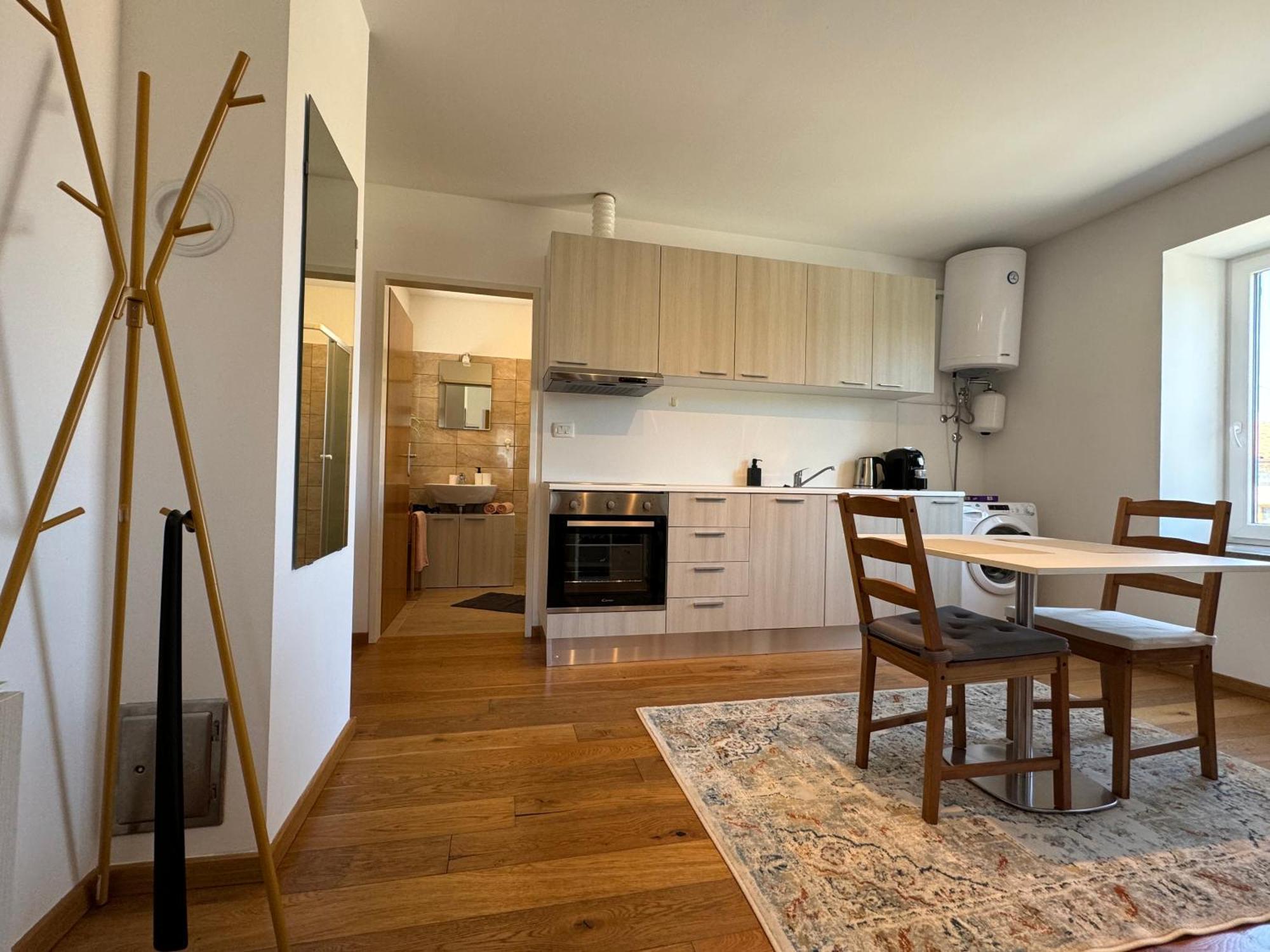 Santomas Apartments Šmarje Εξωτερικό φωτογραφία